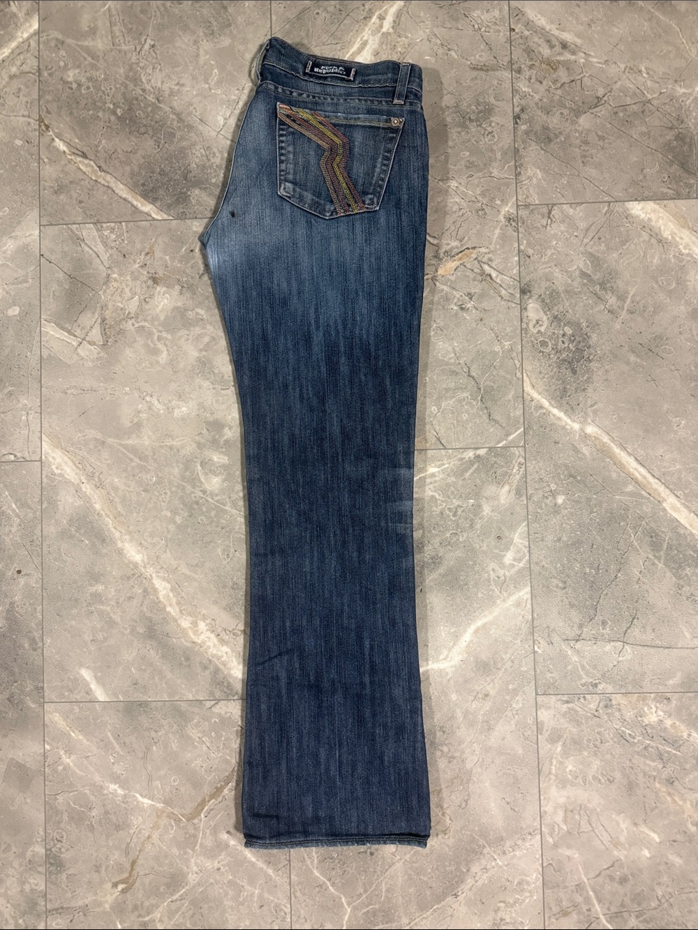 Rock & Republic Women’s Dark Blue Bootcut Jeans with Embroidered Back Pocket